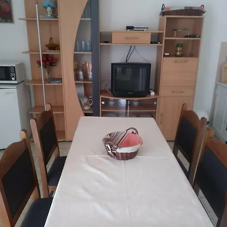 Apartman Apartment *